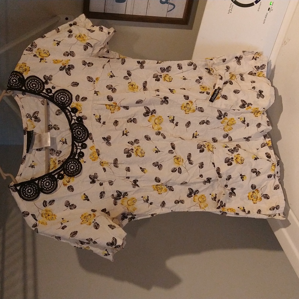 Women's Cherokee scrub top small